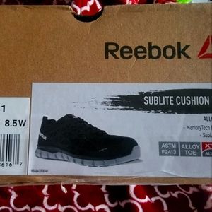 Steel toe work sneakers